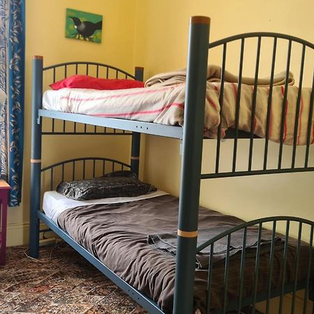Empire Hotel Backpackers Oamaru Dış mekan fotoğraf