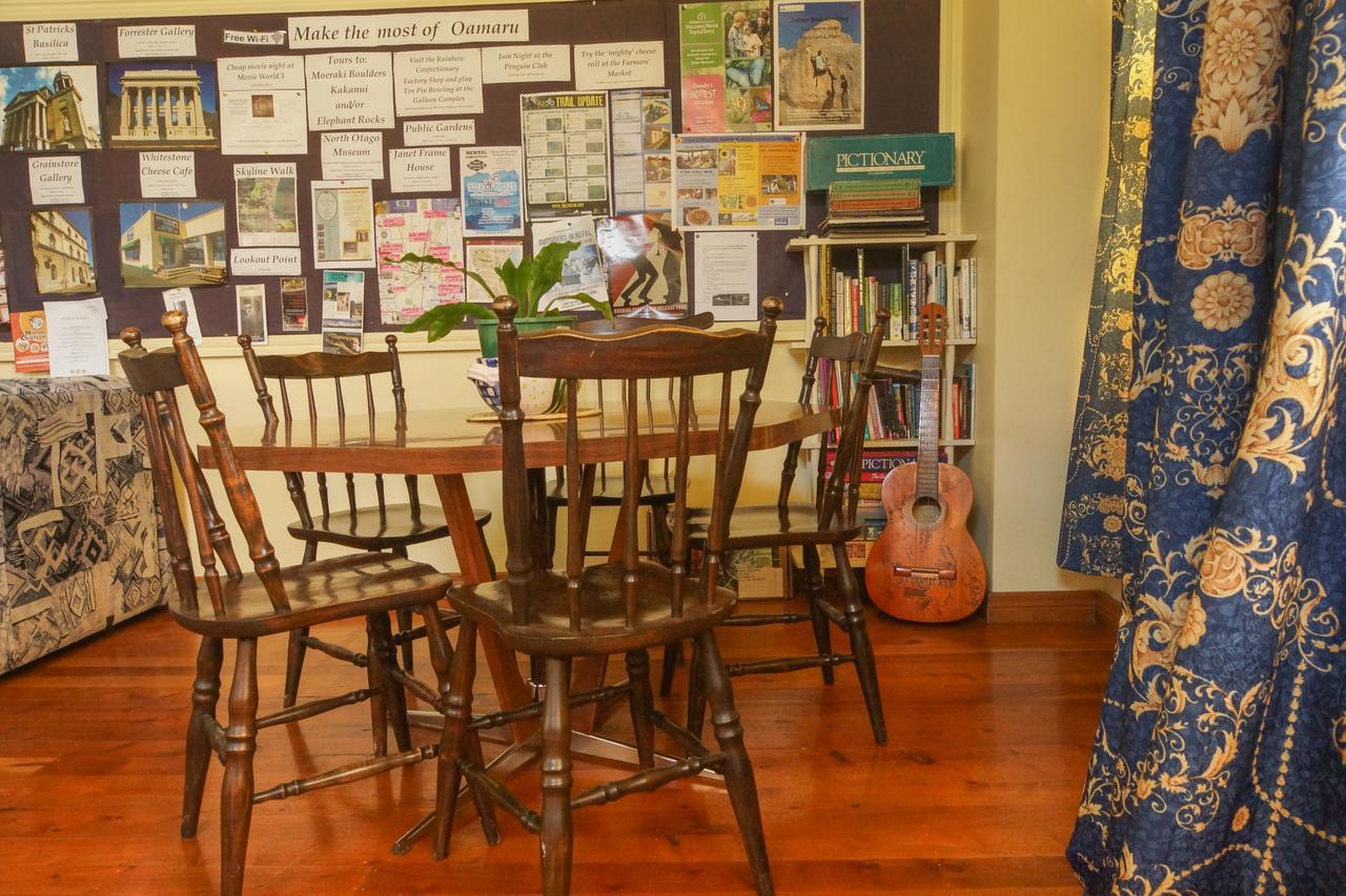 Empire Hotel Backpackers Oamaru Dış mekan fotoğraf